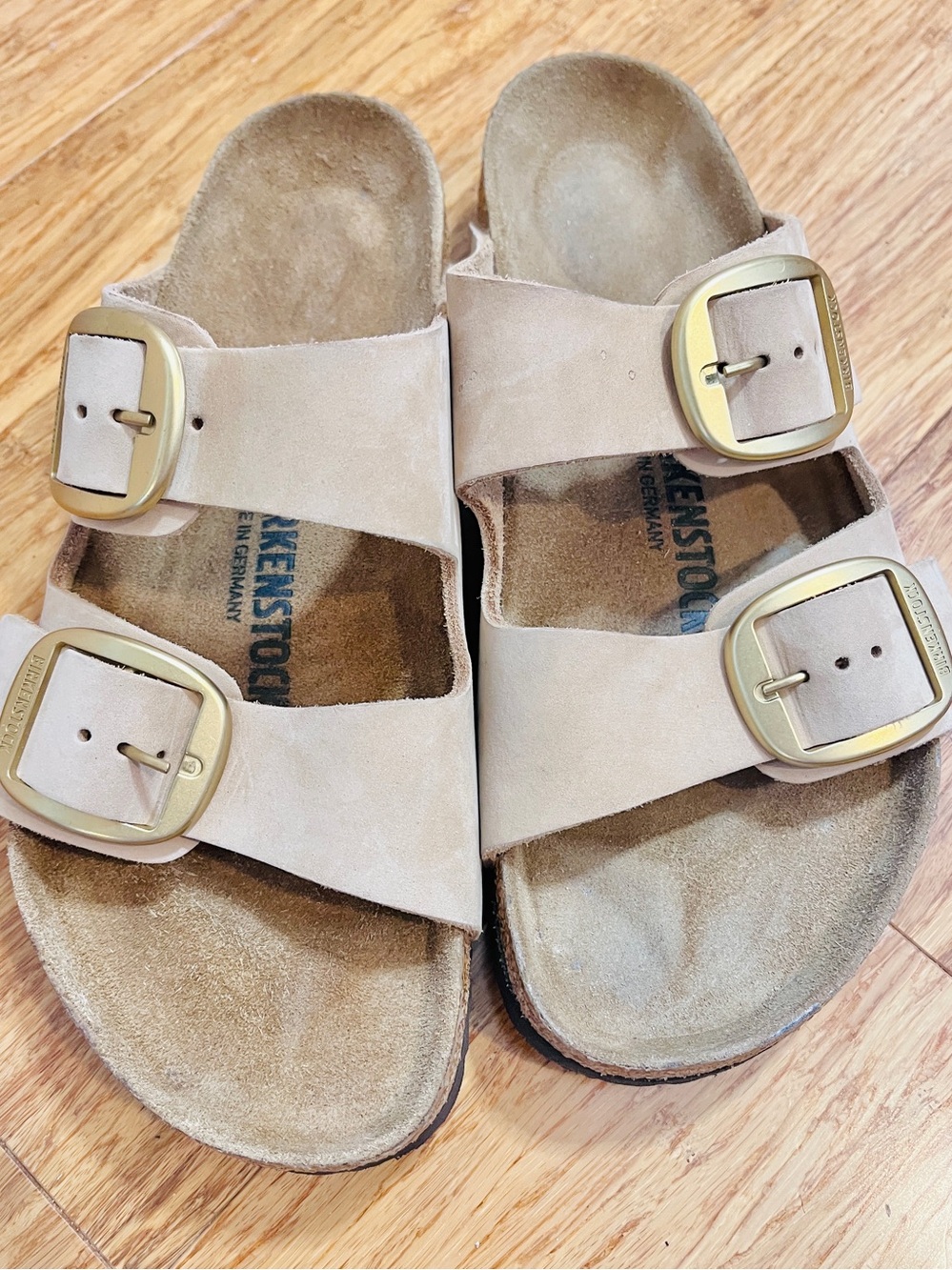 Birkenstock Arizona Big Buckle Nubuck Leather Sandals Taupe EU 40 Reg- W9.5